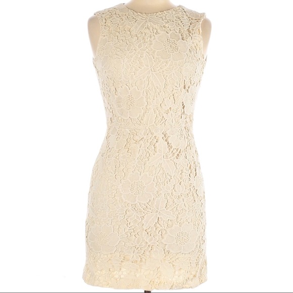 Host pick 🎉 Zara Open Back Lace Dress - Picture 4 of 6